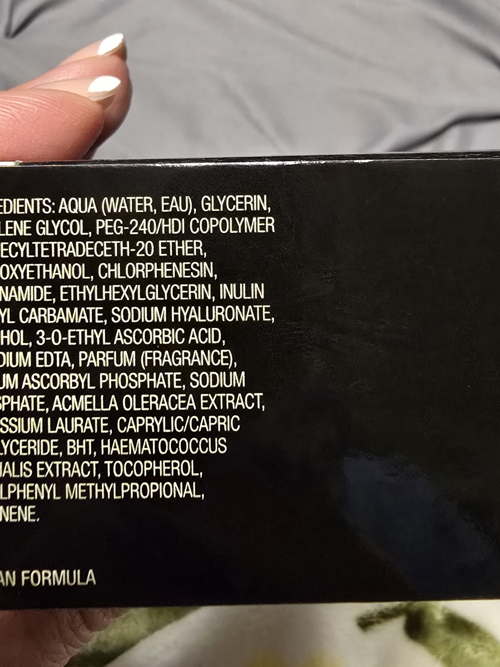 Illamasqua Hydra Veil Hydrating Gel - Black - Picture 4 of 6